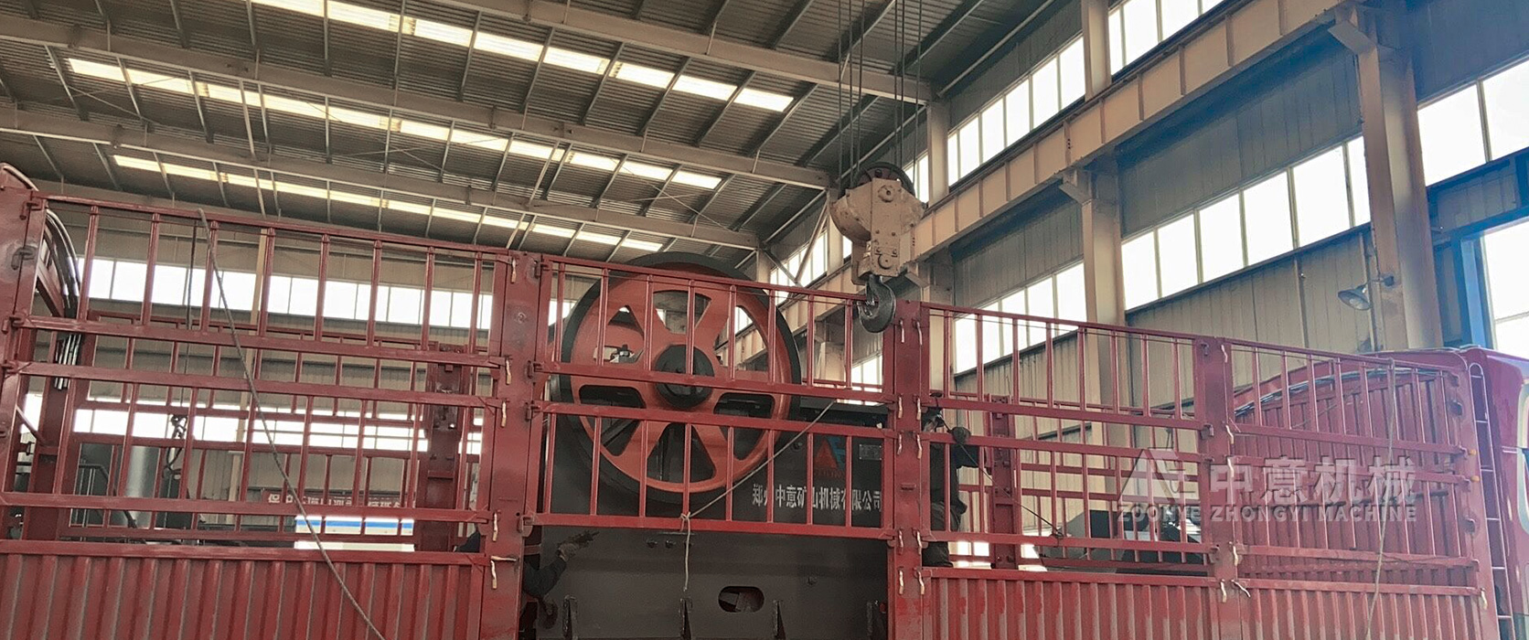 浙江時產100噸河卵石破碎篩分設備發貨