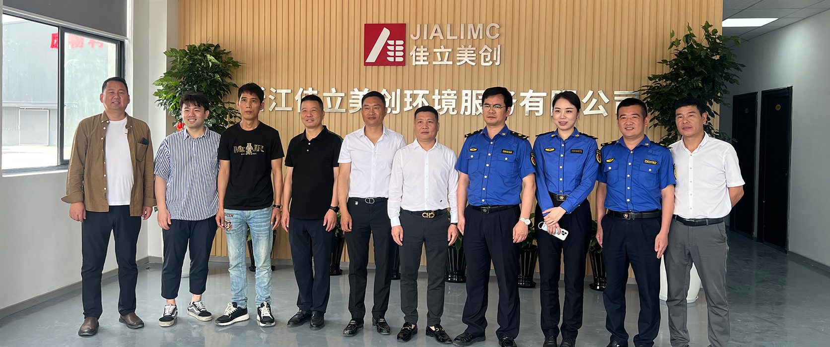 浙江溫州年處理量60萬噸建筑裝修垃圾回收再利用現場，綜合利用率可達百分百